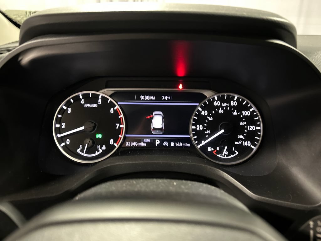 Used 2025 Nissan Rogue SV AWD/4WD image 14