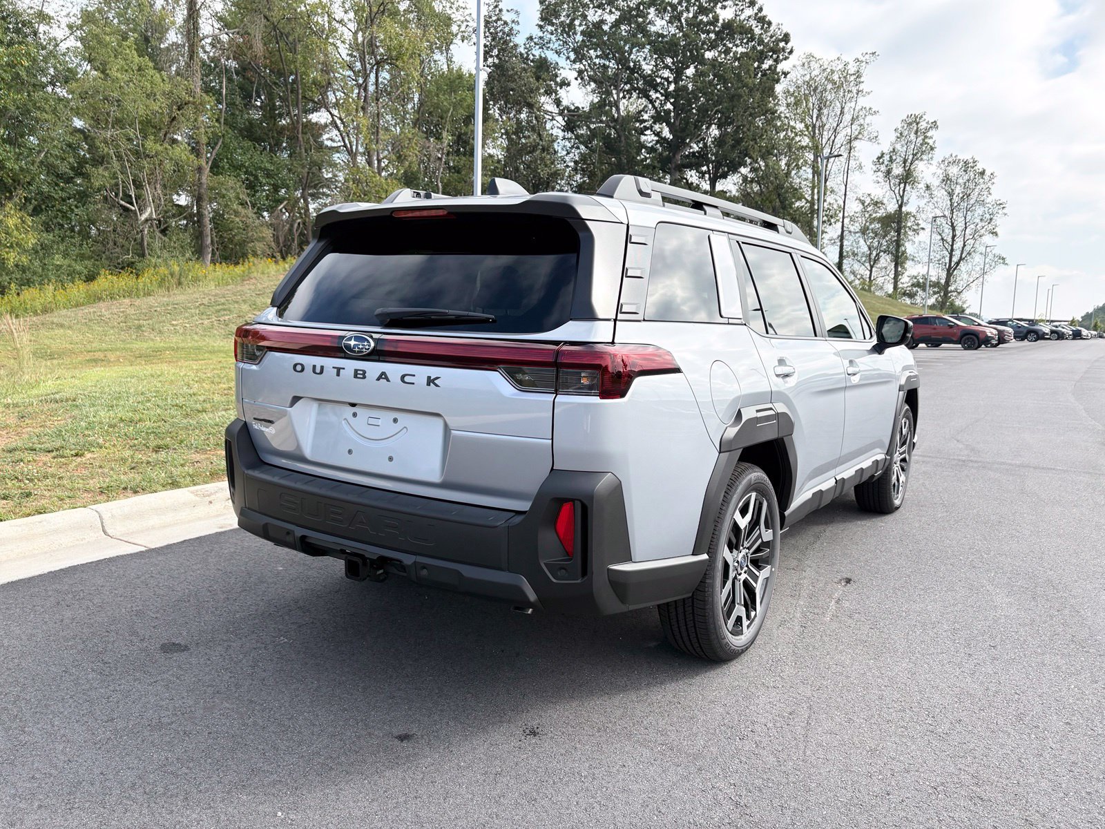 New 2026 Subaru Outback Touring XT AWD/4WD image 9