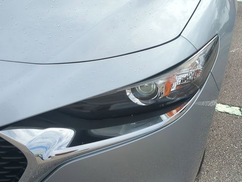 Used 2021 MAZDA MAZDA3 Sedan FWD image 11