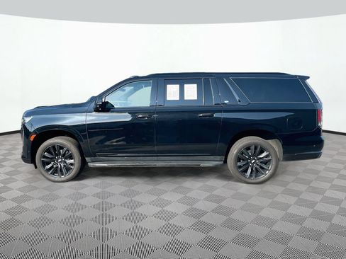 Used 2022 Cadillac Escalade ESV Sport w/ Touring Package AWD/4WD image 9