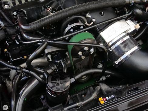 Used 2022 Chevrolet Camaro ZL1 image 10