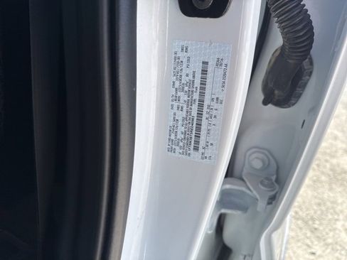 Used 2024 Ford F350 Lariat w/ Lariat Ultimate Package image 33