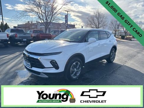 Certified 2025 Chevrolet Blazer LT image 3