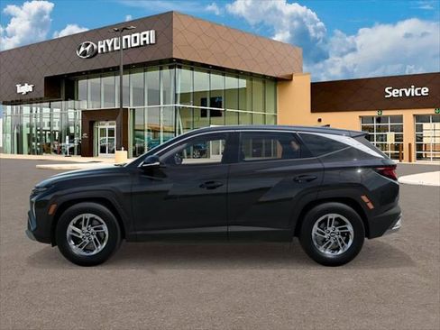 New 2026 Hyundai Tucson SE AWD/4WD image 3
