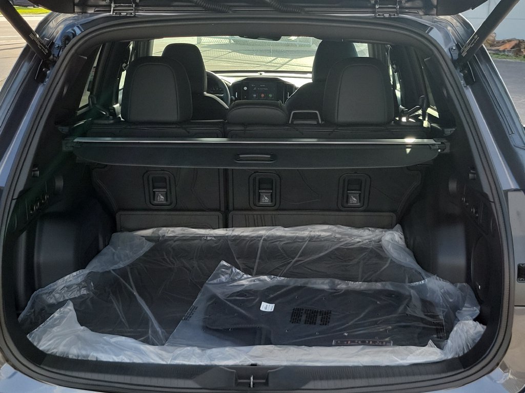 New 2026 Subaru Forester Sport w/ Onyx Edition AWD/4WD image 7