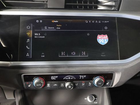 Used 2023 Audi Q3 2.0T Premium Plus w/ Premium Plus Package image 41