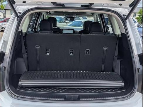 Used 2025 Kia Telluride S FWD image 19