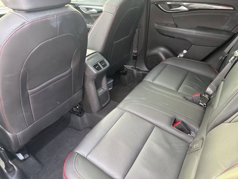 Used 2023 Buick Envision Essence w/ Technology Package I image 10