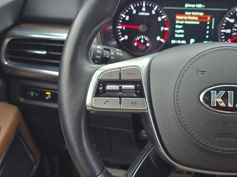 Used 2021 Kia Telluride SX w/ SX Prestige Package image 25