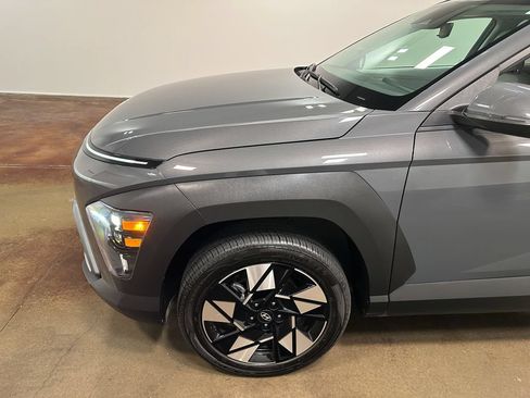 Used 2025 Hyundai Kona SEL AWD/4WD image 47