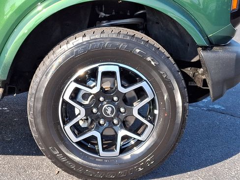 Certified 2025 Ford Bronco Outer Banks AWD/4WD image 8