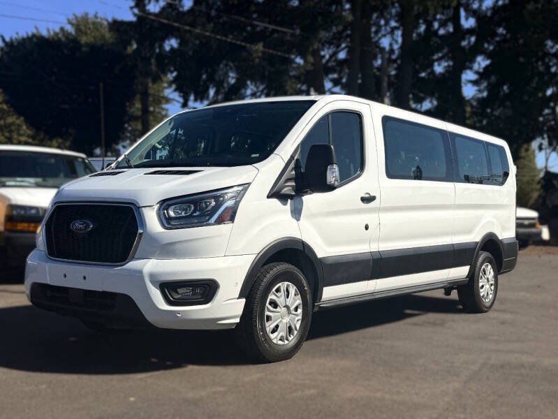 Used 2023 Ford Transit 350 XLT RWD image 2
