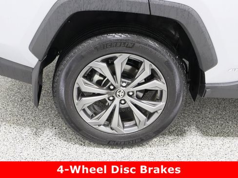 Used 2024 Toyota RAV4 Limited image 6