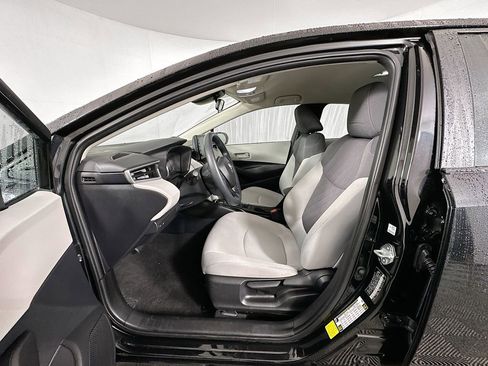Used 2022 Toyota Corolla LE image 20