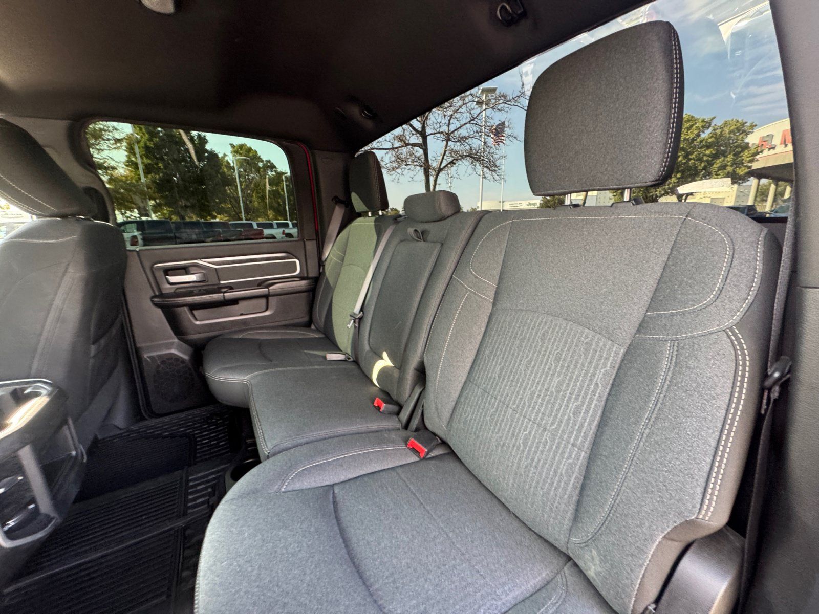 Used 2020 RAM 2500 Big Horn w/ Night Edition AWD/4WD image 14