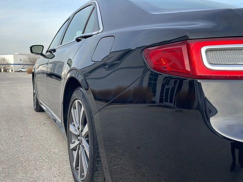 Used 2020 Lincoln Continental Sedan 4D w/ Equipment Group 500A image 13