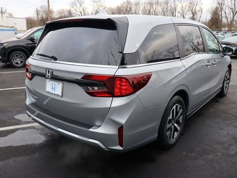 Used 2026 Honda Odyssey EX-L image 5