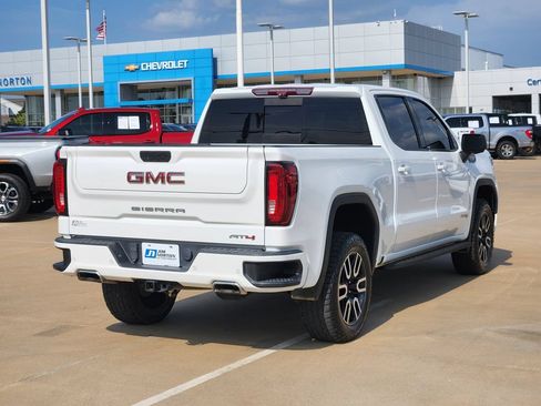 Used 2021 GMC Sierra 1500 AT4 w/ AT4 Premium Package AWD/4WD image 5