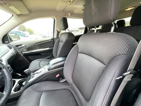 Used 2014 Dodge Journey SXT w/ Flexible Seating Group FWD image 25