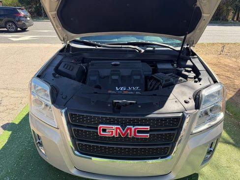 Used 2012 GMC Terrain SLT image 8