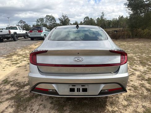 Used 2022 Hyundai Sonata SE image 6