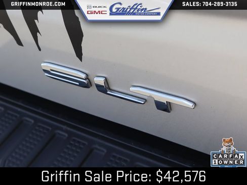 Used 2021 GMC Sierra 1500 SLT w/ SLT Premium Plus Package AWD/4WD image 16