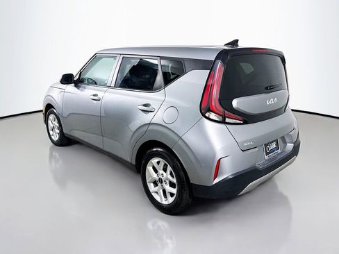 Used 2024 Kia Soul LX w/ Option Group 015 image 5