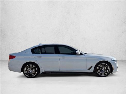 Used 2018 BMW 530e xDrive image 4