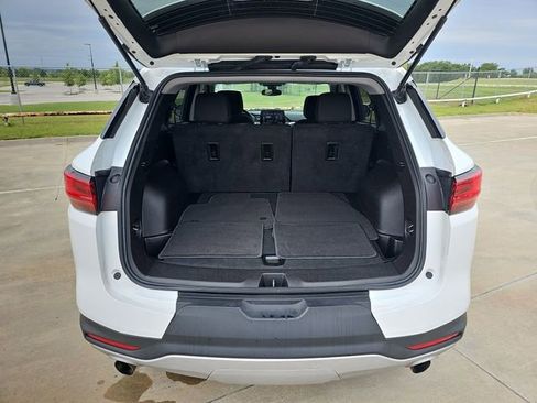 Used 2023 Chevrolet Blazer LT image 25