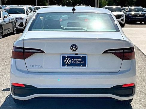 Certified 2024 Volkswagen Jetta S image 6