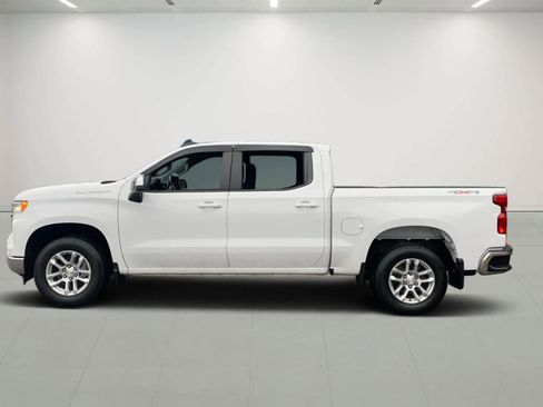 Used 2022 Chevrolet Silverado 1500 LT image 3