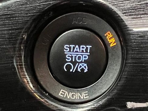 Used 2016 Jeep Grand Cherokee Limited 75th Anniversary image 33