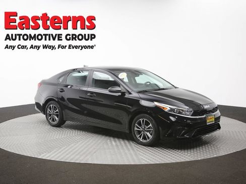 Used 2023 Kia Forte LXS w/ LXS Technology Package FWD image 48