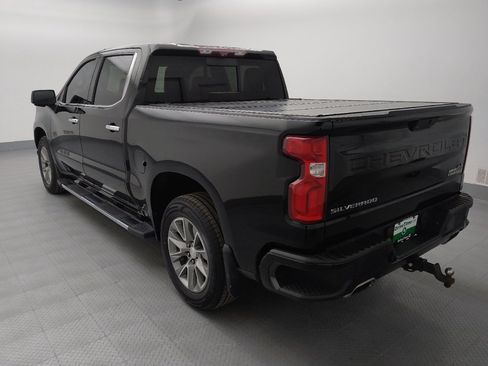 Used 2020 Chevrolet Silverado 1500 High Country w/ Technology Package image 5