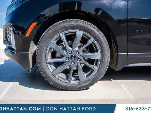 Used 2022 Chevrolet Equinox RS w/ LPO, Floor Liner Package image 36