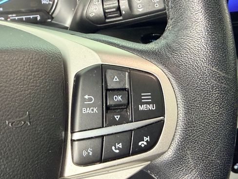 Used 2022 Ford Explorer XLT w/ Equipment Group 202A RWD image 15