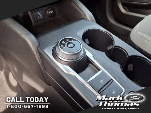 Used 2022 Ford Escape SE w/ Cold Weather Package image 12