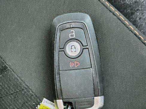 Used 2021 Ford EcoSport SE w/ SE Convenience Package FWD image 37