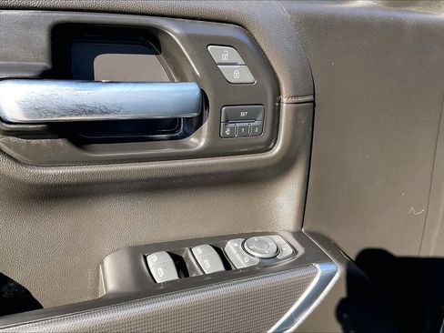 Used 2022 GMC Sierra 1500 AT4 w/ AT4 Preferred Package image 33