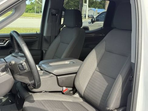 Used 2023 Chevrolet Silverado 1500 LT AWD/4WD image 15