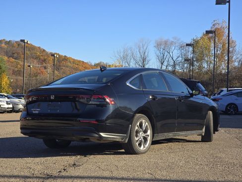 Used 2024 Honda Accord EX image 15