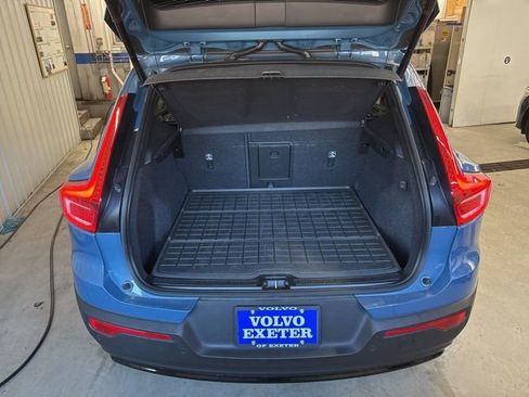 Certified 2023 Volvo XC40 B5 Plus w/ Driver Assist Package image 22