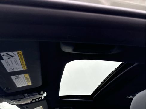 Used 2025 Hyundai Santa Cruz SEL image 10