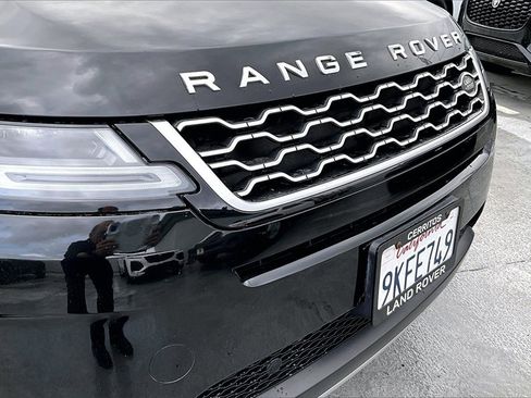 Used 2020 Land Rover Range Rover Evoque SE image 31