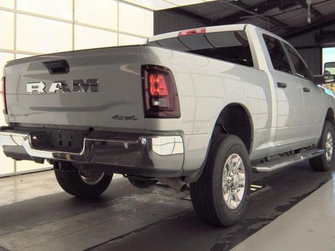 Used 2026 RAM 2500 Big Horn AWD/4WD image 4
