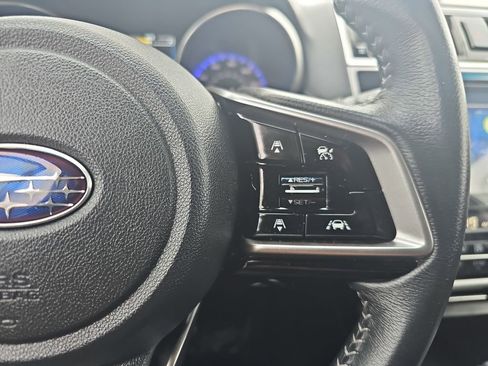Used 2018 Subaru Outback 2.5i Limited image 18