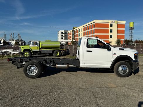 New 2026 RAM 3500 Tradesman image 2