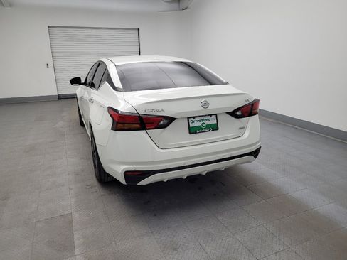 Used 2022 Nissan Altima 2.5 SV image 6