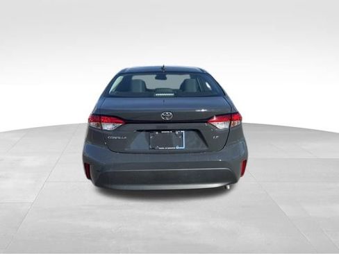Used 2024 Toyota Corolla LE image 4
