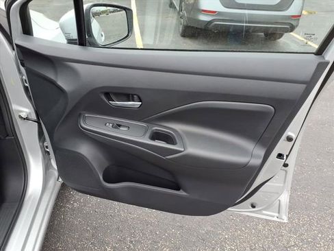 New 2025 Nissan Versa SV w/ Trunk Package image 19